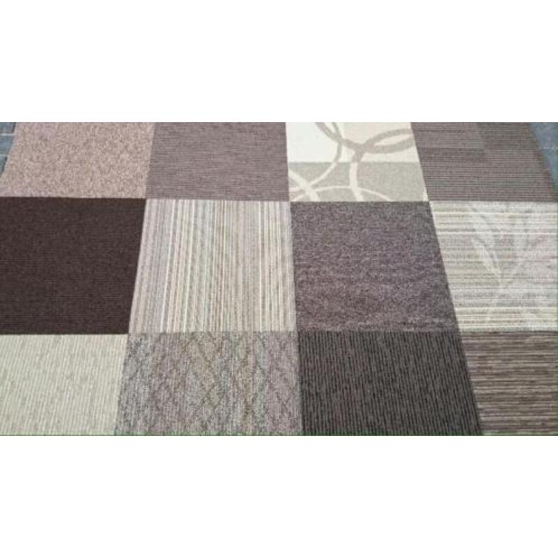 MID SEASON SALE! Shades of Brown Tapijttegels *NU €2,50