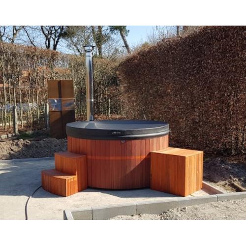 Luxe hottub 180 cm met geïntegreerde houtkachel
