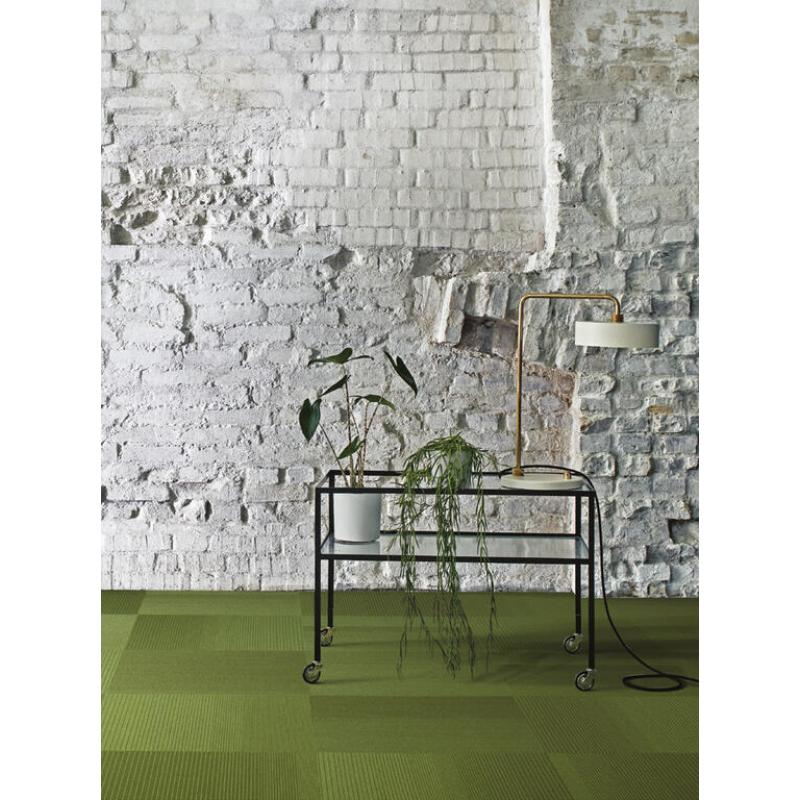 46m2 Groene tapijttegels Heuga 580 Avocado van Interface
