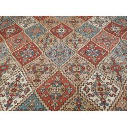 Kelim carpet