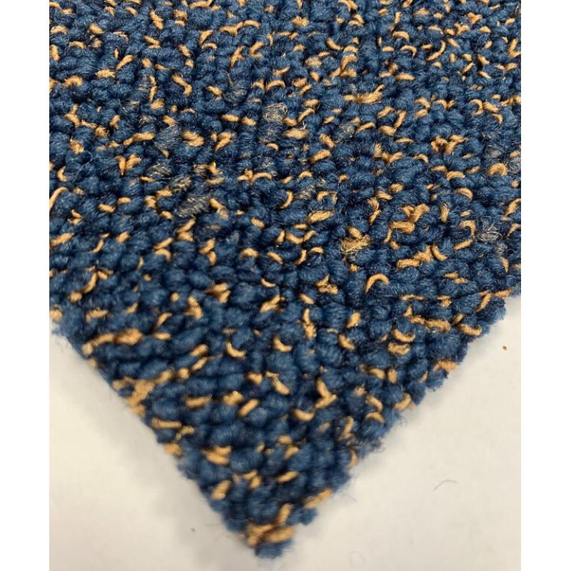 Touch & Tones 101 blauwe tapijttegels van Interface