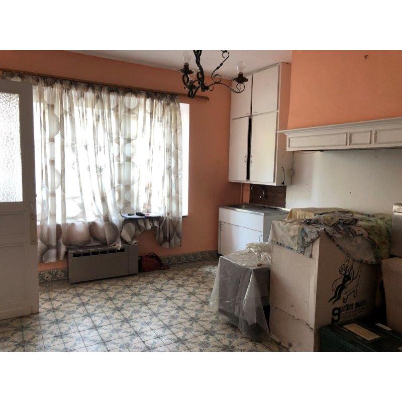 HERBEUMONT: Geheel van 2 woningen, te renoveren – VAS1405