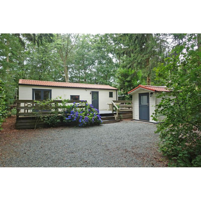 Chalet met eigen grond op de Veluwe Gld. NL