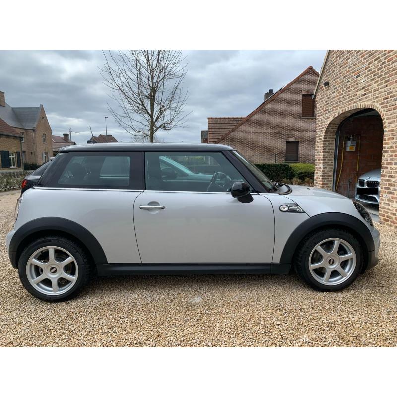 Mini Cooper D/2012/110245km/ongevalvrij/prijs n.o.t.k.