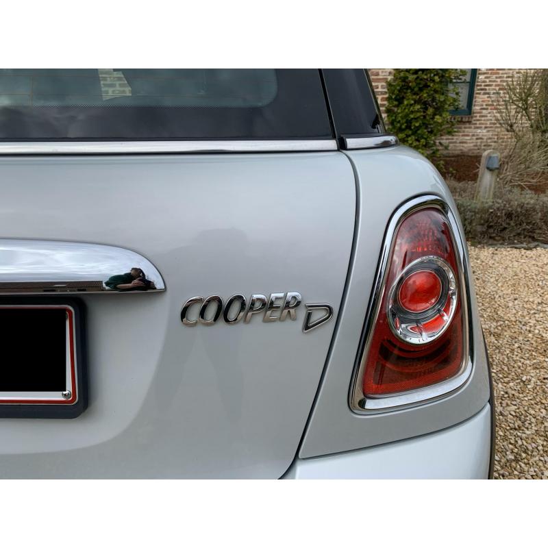 Mini Cooper D/2012/110245km/ongevalvrij/prijs n.o.t.k.