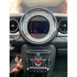 Mini Cooper D/2012/110245km/ongevalvrij/prijs n.o.t.k.