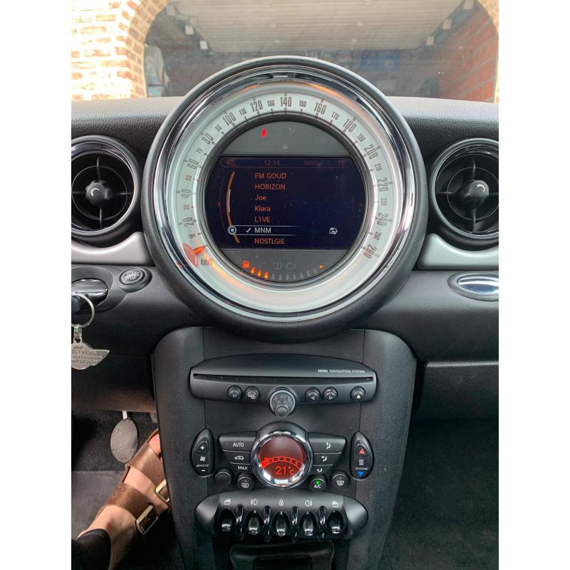 Mini Cooper D/2012/110245km/ongevalvrij/prijs n.o.t.k.