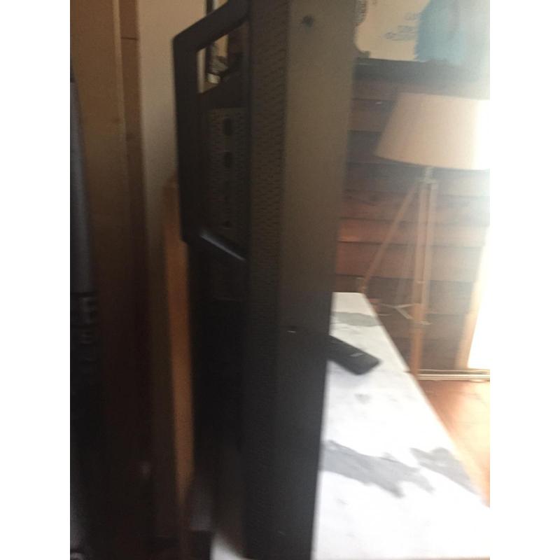 Philips (BDL4251V/00), Full HD, Multi media LCD-scherm