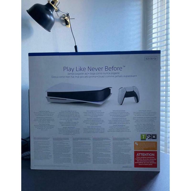 Playstation 5 Met Controller!
