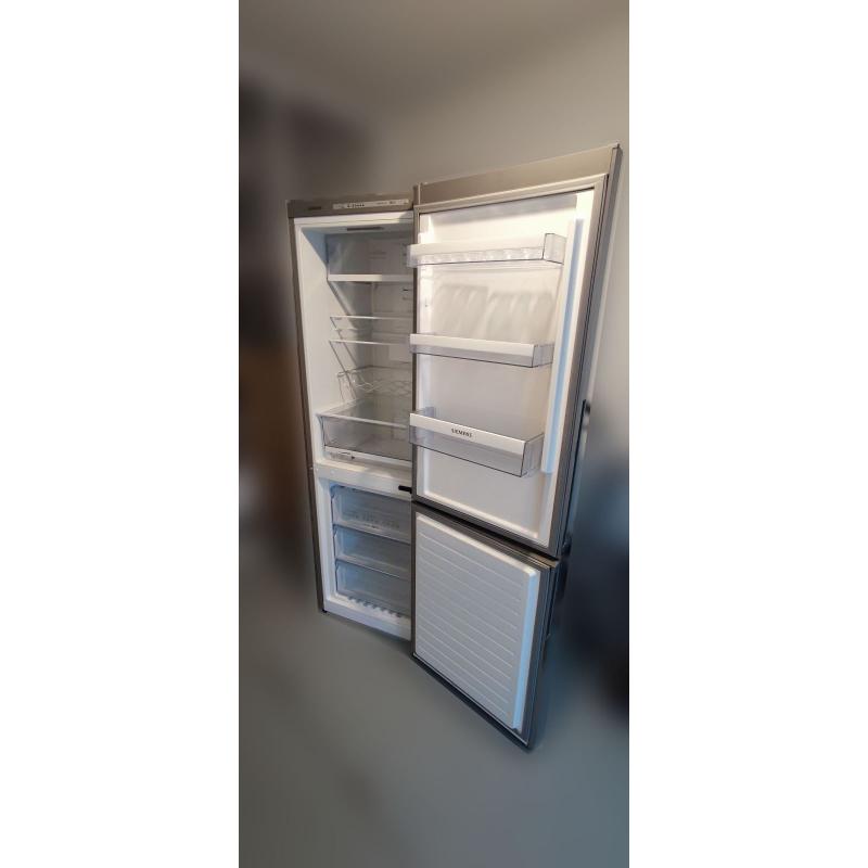 Siemens - combi koelkast   diepvriezer(no frost) - A plus plus   -inox
