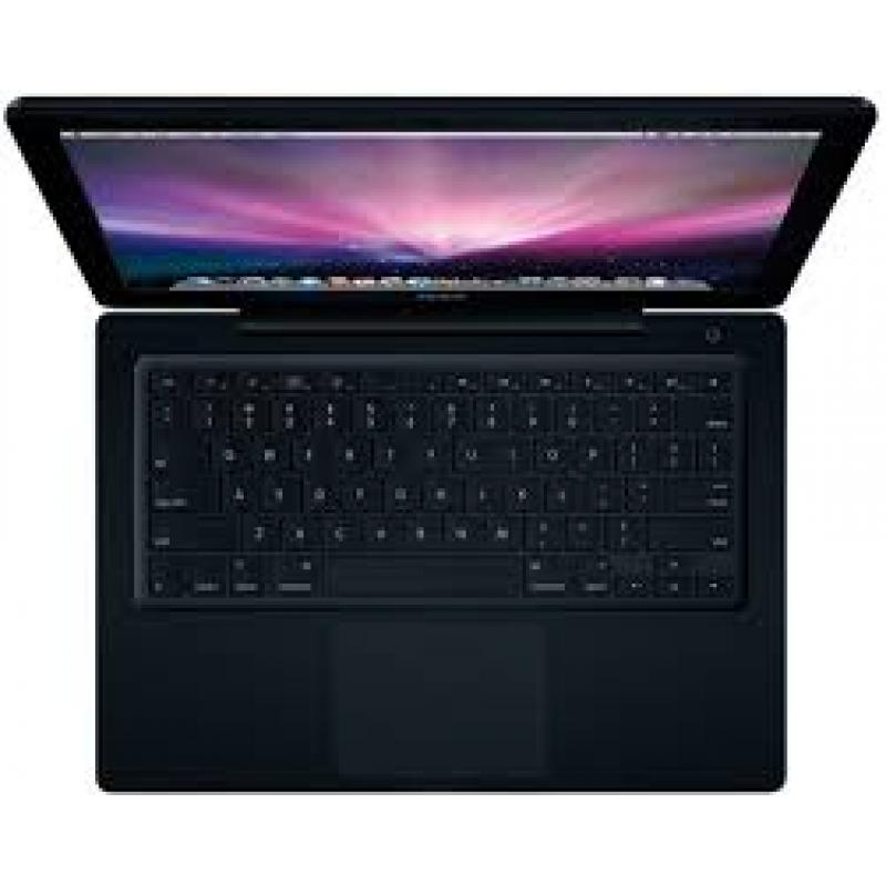 Te Koop een 13 Inch Snelle Zwarte Macbook met 2,16 Ghz met Serienummer W8727625YA4 met draadloos internet en een Stroomadapter en een Nieuwe Witte Accu.