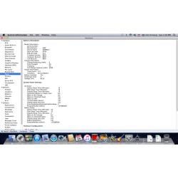 Te Koop 13 Inch Zwarte Macbook W872762SYA4 en de Stroomadapter.