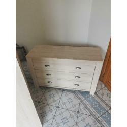 kleerkast en commode