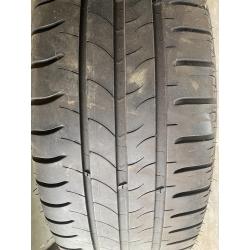 zomerbanden met velg 205/55 R16. velg volvo V70