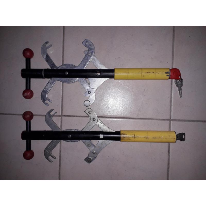 2x BULLOCK PEDAALSLOT