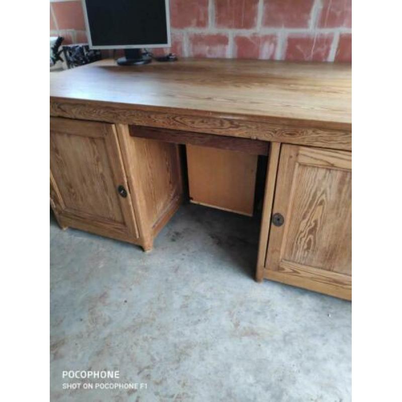 antieke dubbele bureau