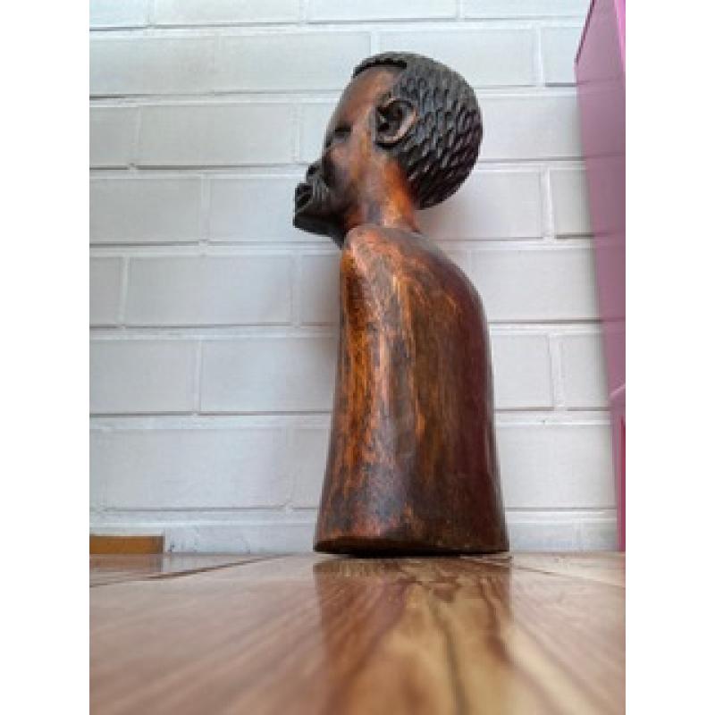 houten beeld van Congolees