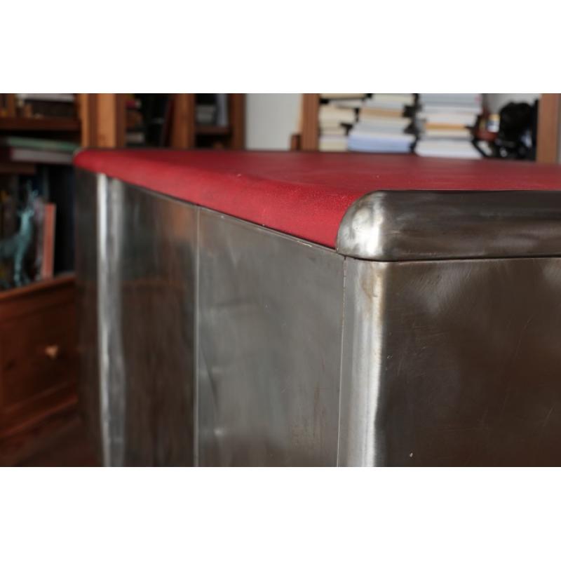 Metalen bureau ca 1930