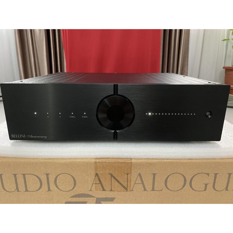 Audio Analoog Bellini-jubileum - 220240v @ 5060 Hz