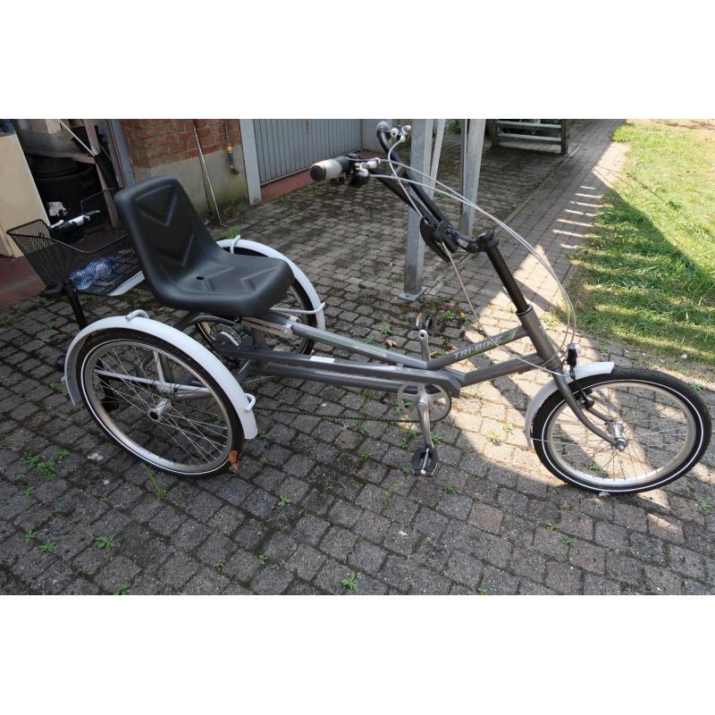Driewieler met zitschelp