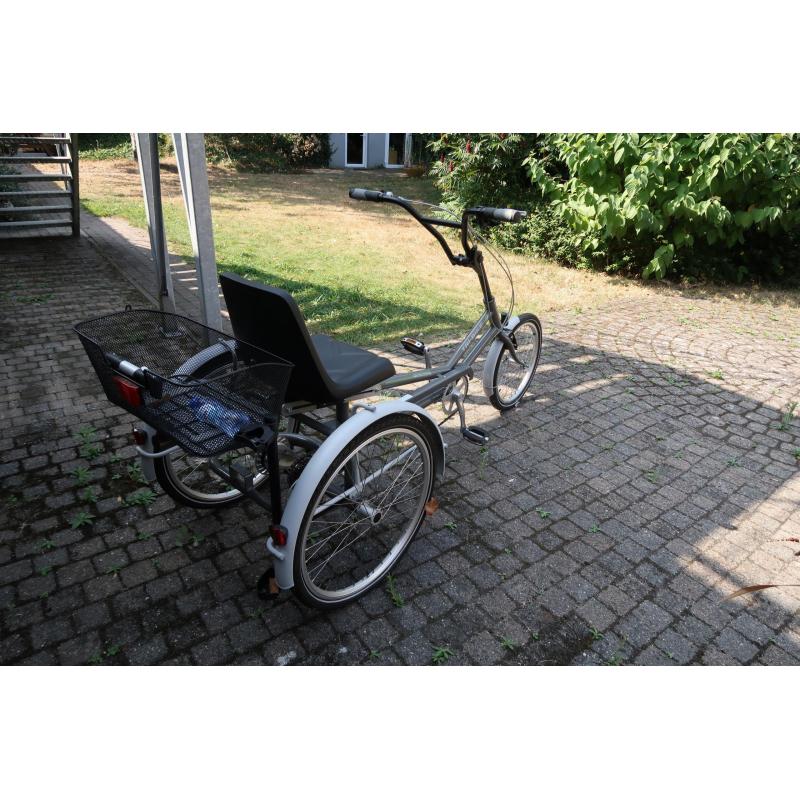 Driewieler met zitschelp