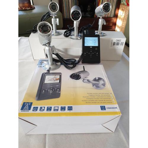 ELRO CS82DVR Draagbare Monitor met 4 Draadloze camera's