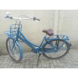 blauwe transportfiets