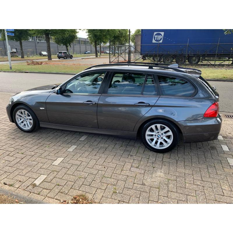 BMW 320D break ''automaat''