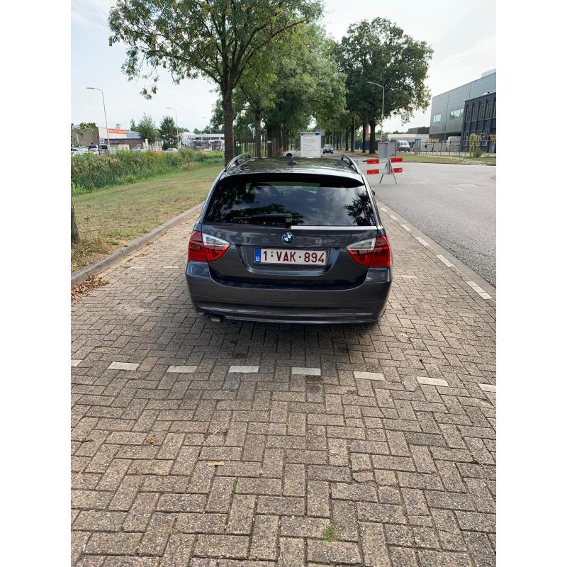 BMW 320D break ''automaat''