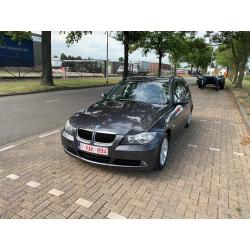BMW 320D break ''automaat''