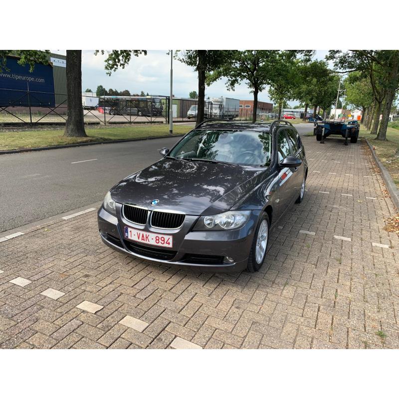 BMW 320D break ''automaat''