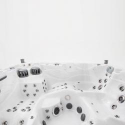 !!!NIEUW SPA 5 PERSONEN FOX ETERNAL 105 JETS NIEUW!!!! KOOPJE!!!