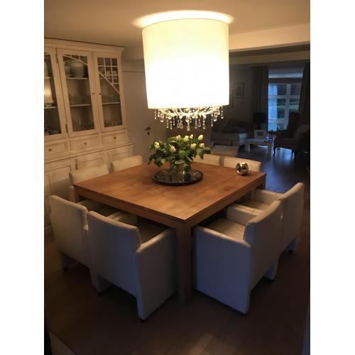 Massieve vierkante teak tafel