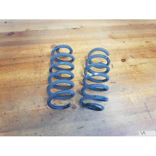 Renault Clio 4 GRAND TOUR 2013- 2018 set veren achteras veer