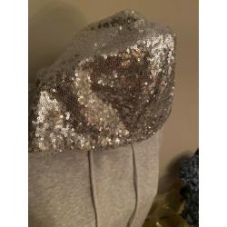 BLIKVANGER hoodie glitterkap en wit opschrift 'influencer'