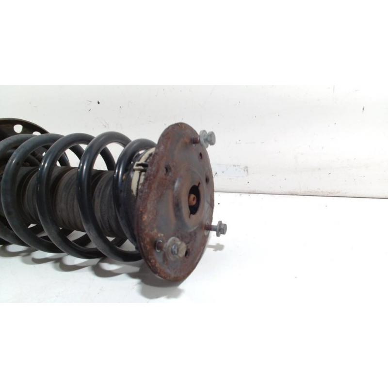 VEERPOOT LINKS VOOR Volvo S80 (AR / AS) (01-2006/12-2016)