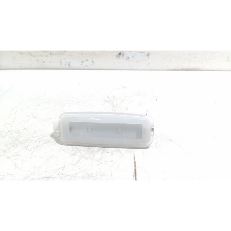 VERLICHTING ZONNEKLEP Audi RS 6 Avant (C7) (4H0947105C)