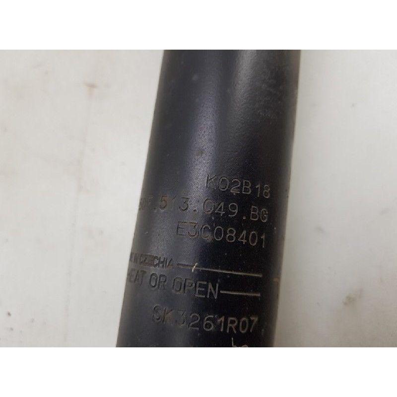 SCHOKBREKER LINKS ACHTER Skoda Kodiaq (5QF513049BG)