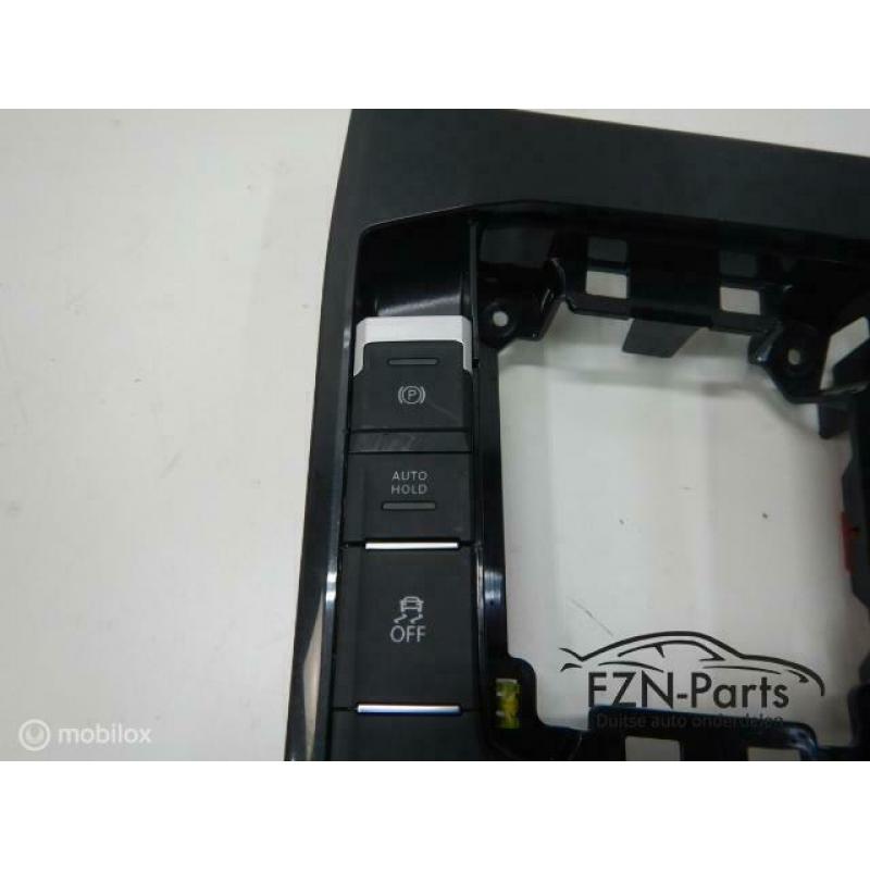 1078528VW Tiguan 5NA Inleg Schakelpook 5NB864263