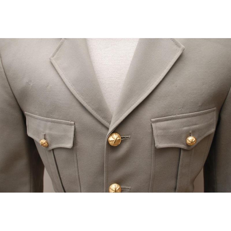 Frans uniform.