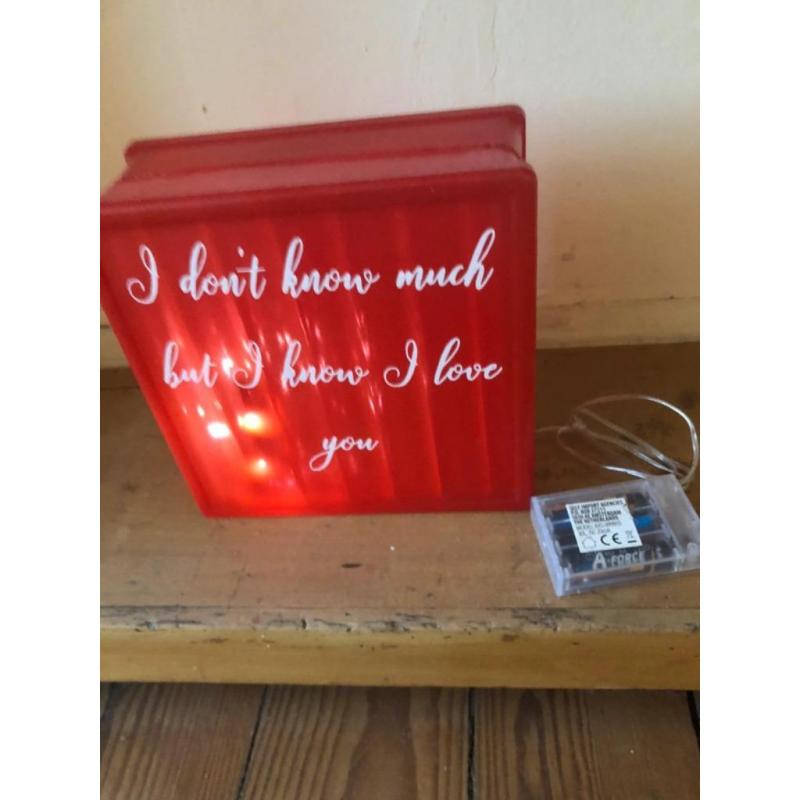 Sfeerlamp Glasdal Met Liefdes Opschrift