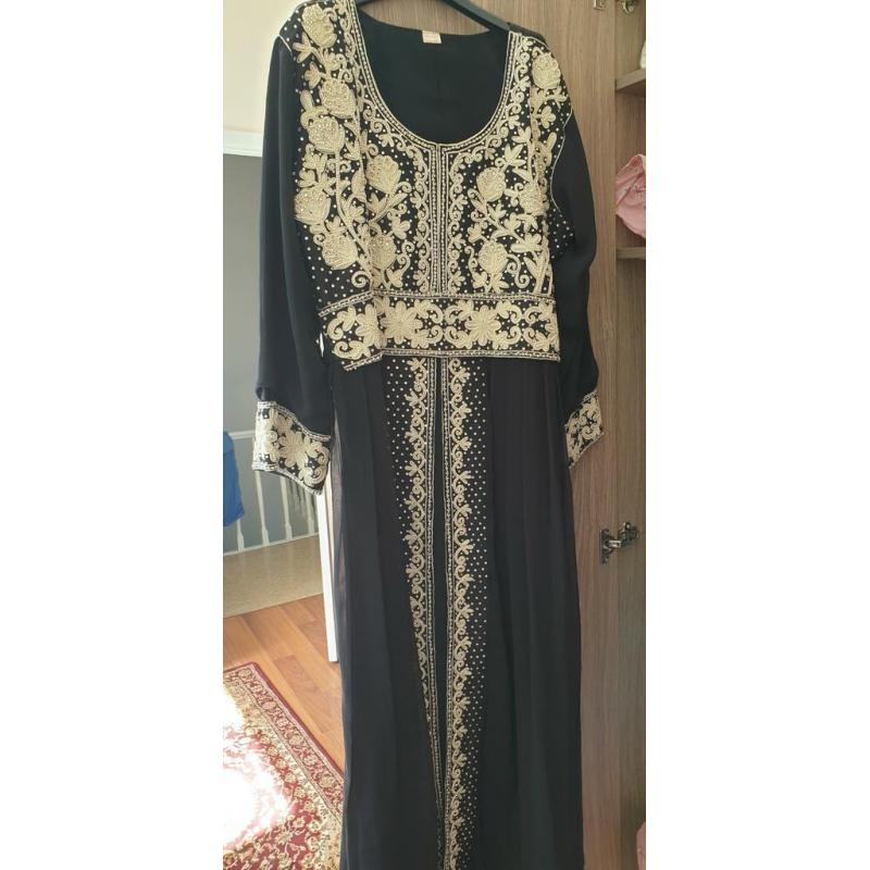 Robe de soirée taille 48 50