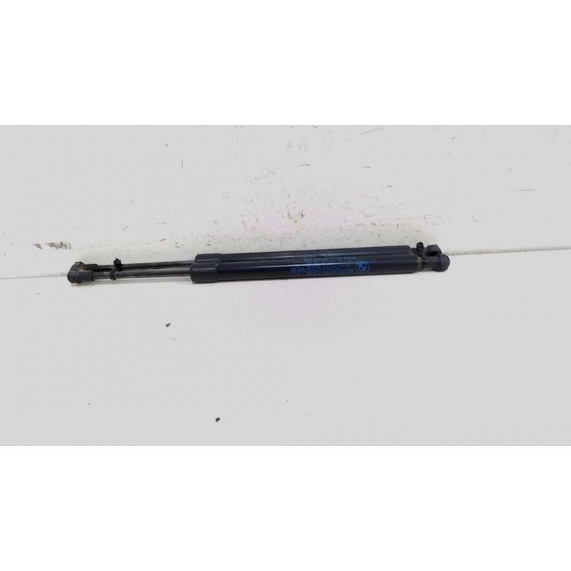 GASDRUKVEERSET ACHTER BMW 3 serie (E90) (12-2004/12-2011)