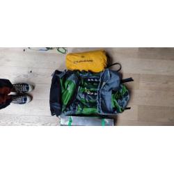 Trekking Deuter Aircontact pro rugzak met alle toebehoren.