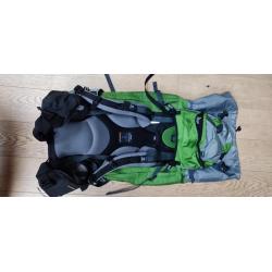 Trekking Deuter Aircontact pro rugzak met alle toebehoren.