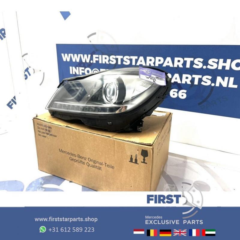 W204 C204 S204 AMG ILS KOPLAMP LINKS Mercedes C Klasse FACEL