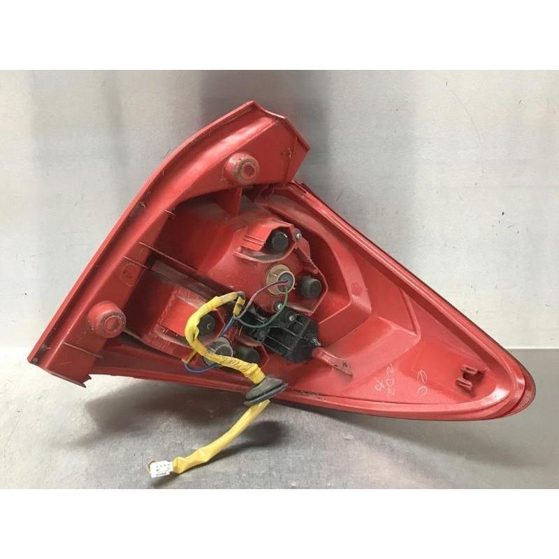 ACHTERLICHT LINKS Subaru Trezia (01-2011/-)