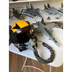 Piloothelm HGU-55 Tomcat F-14/F-18 + Tamiya Tomcat 1/32