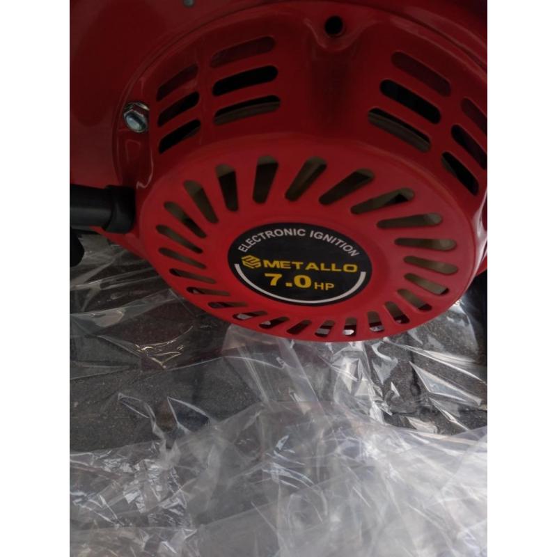 Stroomgenerator ideaal carnavalwagen 240V/380V/12Volt NIEUW