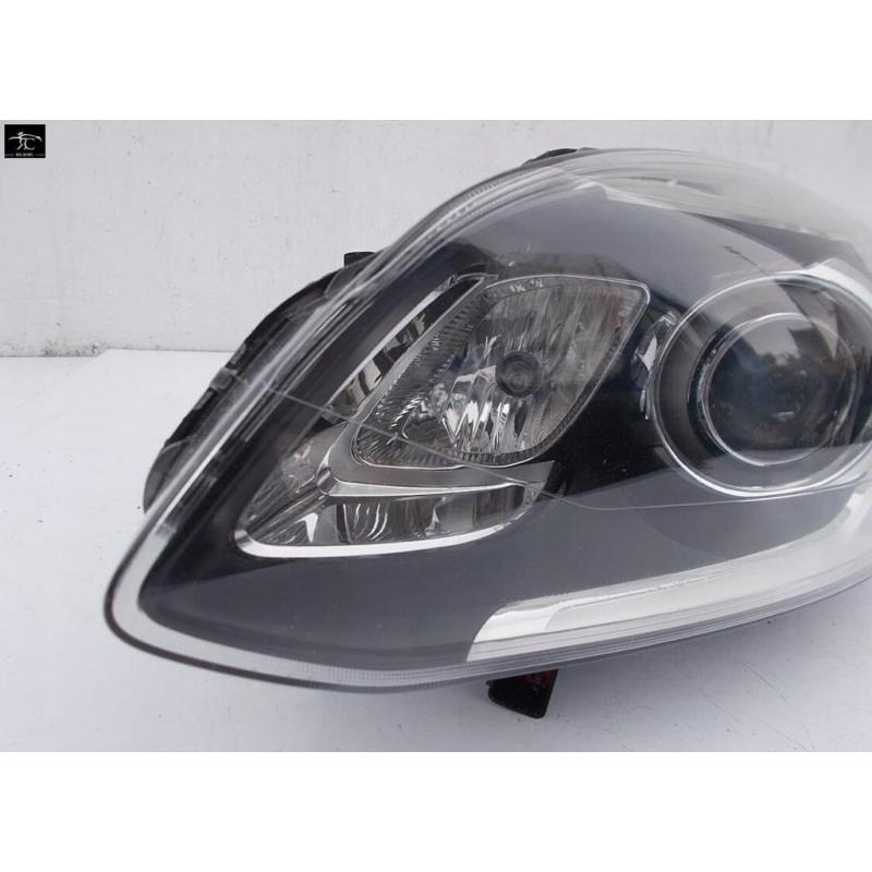 Volvo XC60 Facelift Xenon Koplamp links compleet